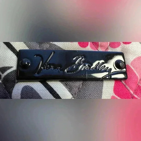 RETIRED: Vera Bradley | women’s Cheery Blossoms soft computer/device case. - Picture 12 of 12